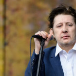 Shane MacGowan: una vida al límite al servicio del punk, la cultura de taberna e Irlanda