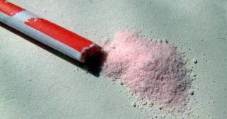 Muere un adolescente de 14 años tras beber una bebida energética a la que le habían echado unos 2 gramos de tusi