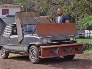 Así era el brutal Renault 5 que preparó M.A. en el Equipo A: el R5 'Barracus'