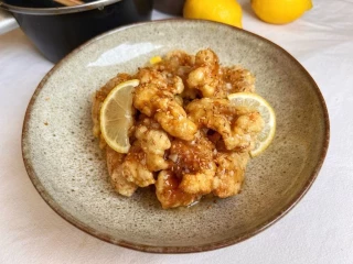 Pollo al limón: cómo preparar un clásico de los restaurantes chinos