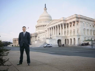 Jack Posobiec ha hablado de "derrocar la democracia" en la conferencia del CPAC  que reúne en esta edición a: Bannon, Abascal, Bukele, Milei, Trump, Ramaswamy o Gabbard (Eng)