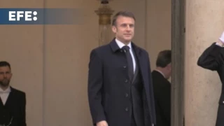 Macron no excluye envío de tropas a Ucrania y pide "una economía de guerra" contra Rusia
