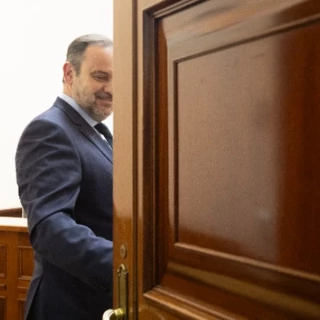 Manuel Jabois: "Para coincidir en la misma marisquería un día laborable con un colega, o estáis abusando de la marisquería, o Dios tira muy bien los dados"