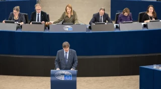 El PSOE, Puigdemont y los verdes alemanes tumban en el Parlamento Europeo un embargo de armas a Israel