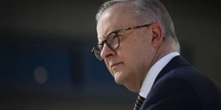 El primer ministro australiano, Anthony Albanese, llevado a la Corte Penal Internacional por cómplice de genocidio [EN]