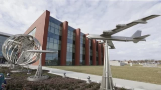 Detenido en EEUU por revelar información sensible de la guerra de Ucrania en una aplicación de citas