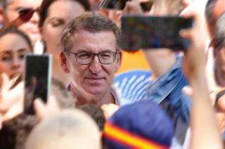 El caso de las mascarillas salpica también a Feijóo cuando era presidente de la Xunta