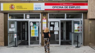 El SEPE gana la batalla a una mujer desempleada: le retira el paro y la Justicia le da la razón