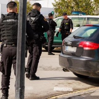 Marlaska envía a un grupo de élite de la Guardia Civil a Barbate 48 horas después de minimizar la tensión