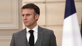 Guerra en Ucrania: "Un avance del frente hacia Odessa o hacia Kyiv", Emmanuel Macron anuncia el escenario "que podría implicar una intervención" de Francia [FR]