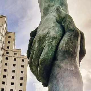 Un hombre deberá pagar 88.000 euros a su exmujer por 26 años de trabajos en el hogar