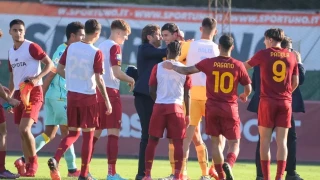 Escándalo en Italia: despedida una empleada de la Roma después de que un canterano filtrase un vídeo sexual suyo