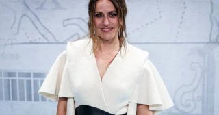 Itziar Ituño canta 'Sarri Sarri' en apoyo a Fermín Muguruza al recoger un premio en Lleida