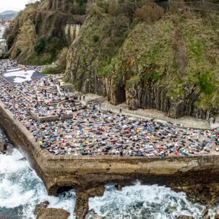 La manifestación a favor del pueblo palestino en Donostia, a vista de dron