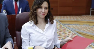 La Agencia Tributaria advierte un cuarto delito en la pareja de Ayuso: el delito contable