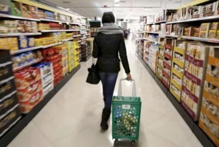 Los beneficios de los supermercados retratan la decisión del Gobierno de no limitar precios para contener la inflación