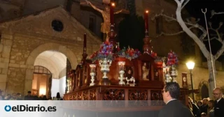 El PP y Vox, bajo sospecha por la presunta licitación "a medida" de un canal 'online' repleto de misas y procesiones