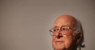 Muere a los 94 años Peter Higgs, el físico ganador del Premio Nobel y padre del 'bosón de Higgs'