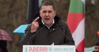 La Audiencia Nacional incoa diligencias por la posible implicación de Otegi en un asesinato de ETA