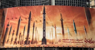 Israel responde y lanza ataque con misiles contra Irán; confirman un impacto