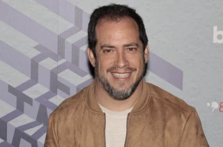 El Langui: "El pueblo está harto de trabajar 10 horas al día, hasta los 65 y por 1.200 pavos pagando 700 de alquiler"