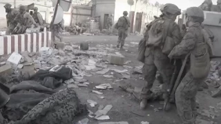 Exclusiva del ataque al aeropuerto de Kabul: Nuevas pruebas cuestionan la versión oficial del Pentágono sobre un terrible incidente ocurrido durante la retirada de EE.UU. de Afganistán [EN]