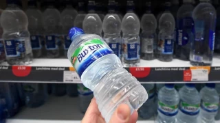 El mundo médico advierte del efecto de los plásticos en la salud: "No todo lo legal es saludable"