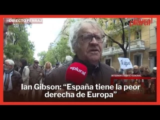 Ian Gibson apoya a Sánchez en Ferraz: "Tenemos la peor derecha de Europa"