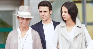 Miembros de la Casa Real, molestos con que Pedro Sánchez no esté yendo a trabajar