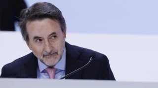 Repsol ataca a Greenpeace: “Ustedes son los responsables de que suban las emisiones de CO2”