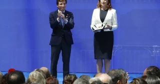 El Ayuntamiento de Madrid otorga la Medalla de Honor a la comunidad judía por su "afán integrador"