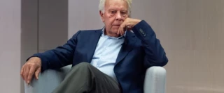 La vieja guardia socialista andaluza le dice a Felipe González “por qué no te callas” con un manifiesto en apoyo de Sánchez