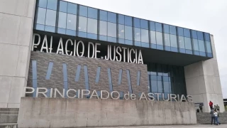Un gijonés acepta 6 años de cárcel por agredir sexualmente a su hija de 11 años y a una amiga de 12