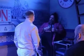 El peligroso precedente del neonazi que agredió a un cómico y salió victorioso: "El fascismo tenemos que pararlo entre todos"