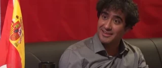 Simpatizantes de Alvise Pérez lanzan cánticos vergonzosos contra Irene Montero tras las elecciones