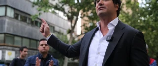 Los periodistas piden expulsar del Congreso a Vito Quiles, jefe de prensa de Alvise Pérez