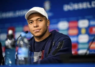 Kylian Mbappé, nuevo líder de Sumar tras sus declaraciones contra la ultraderecha