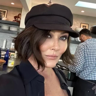 El caso de la actriz Shannen Doherty o cómo el sistema sanitario de EEUU puede arruinar incluso a quien tiene recursos