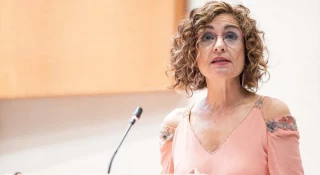 Montero plantea restaurar el Impuesto de Sucesiones a escala nacional