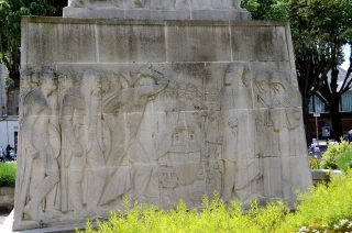 Cómo un jarrón se convirtió en leyenda y mito fundacional de Francia tras la caída del último bastión romano en la Galia