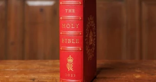 ¿Incesto, bestialismo, mutilación genital e infanticidio? ¡Es hora de prohibir la Biblia ya! (Eng)