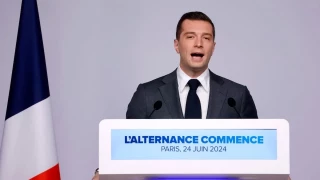 Preguntan al líder de la ultraderecha francesa por su profesión... y su respuesta habla por sí sola