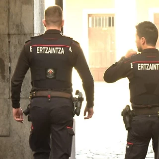 El curioso método de un ertzaina para encontrar 160 coches robados en seis años y medio