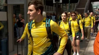 Miles de atletas renuncian a participar en los Juegos Olímpicos de París y vuelven a sus respectivos países tras pagar su primer café a 18 euros