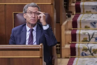 La Xunta infló 666.000 euros el precio de un contrato que la prima de Feijóo dio a la empresa de la hermana del líder del PP