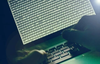 Científicos chinos informan del uso de un ordenador cuántico para piratear un cifrado de nivel militar (EN)