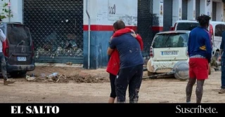 Zánganos de buena familia y un furgón del Mercadona