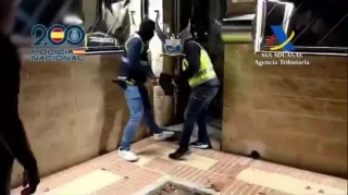 Detenido el jefe de blanqueo de la Policía en Madrid con más de 20 millones de euros emparedados en su casa