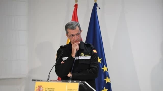 El general jefe de la UME reitera que la unidad militar se anticipó a las órdenes de Mazón el día de la DANA: "Llevábamos horas rescatando gente"
