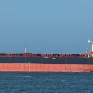 Dinamarca apresa un buque chino por romper cables submarinos en el Báltico